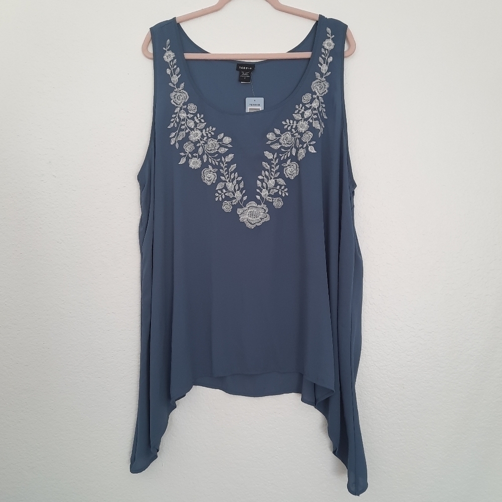 Torrid Floral Embroidered Sleevless Blouse 3X NWT